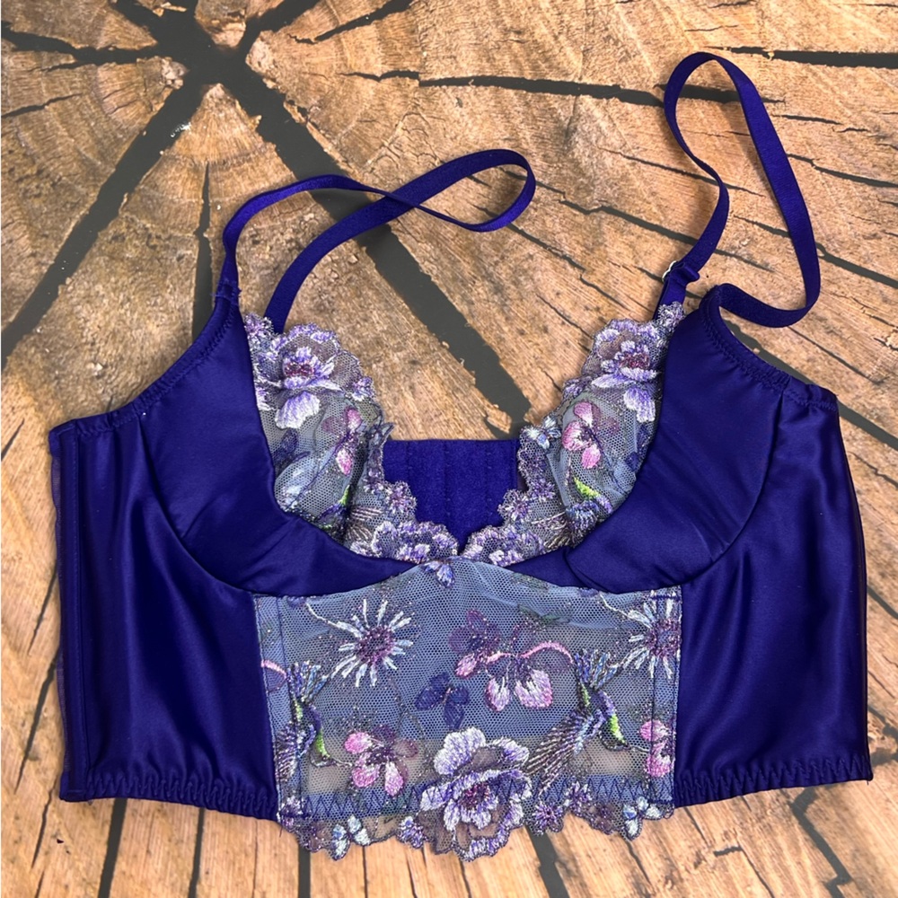 Victoria Secret Very Sexy Hummingbird Quarter Cup Corset Top 32B Purple Floral